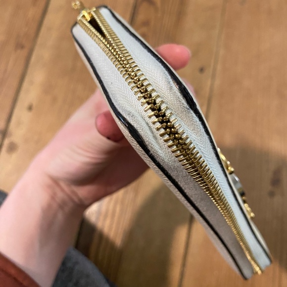 Authentic Gucci Zumi horsebit zip around wallet cream gold silver - Picture 8 of 11